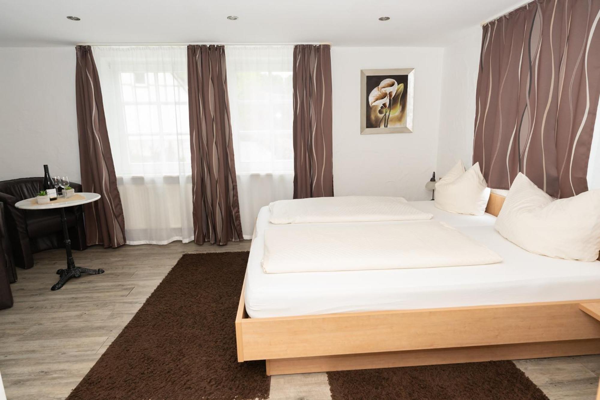 Hotel Garni Burg Waldenstein 루더스베르크 외부 사진