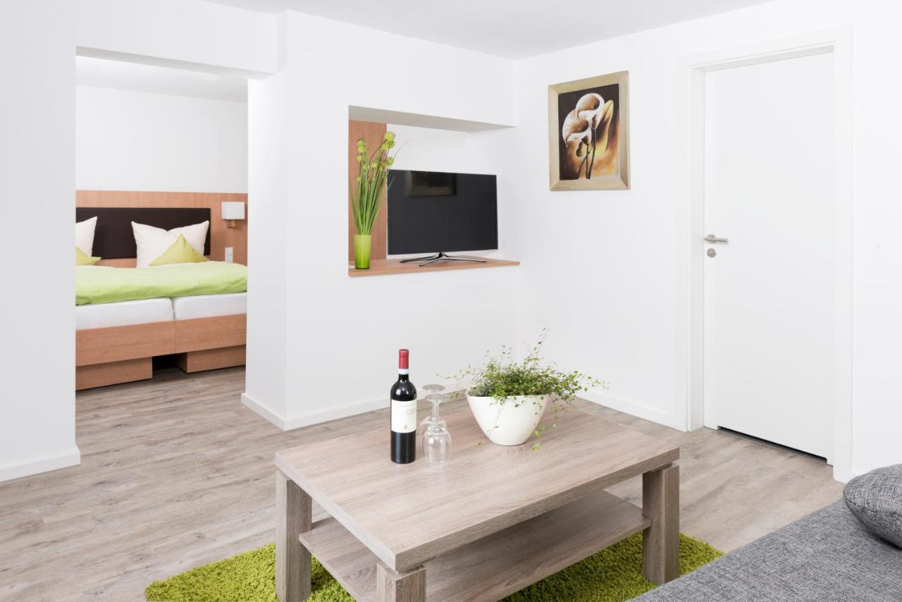 Hotel Garni Burg Waldenstein 루더스베르크 외부 사진