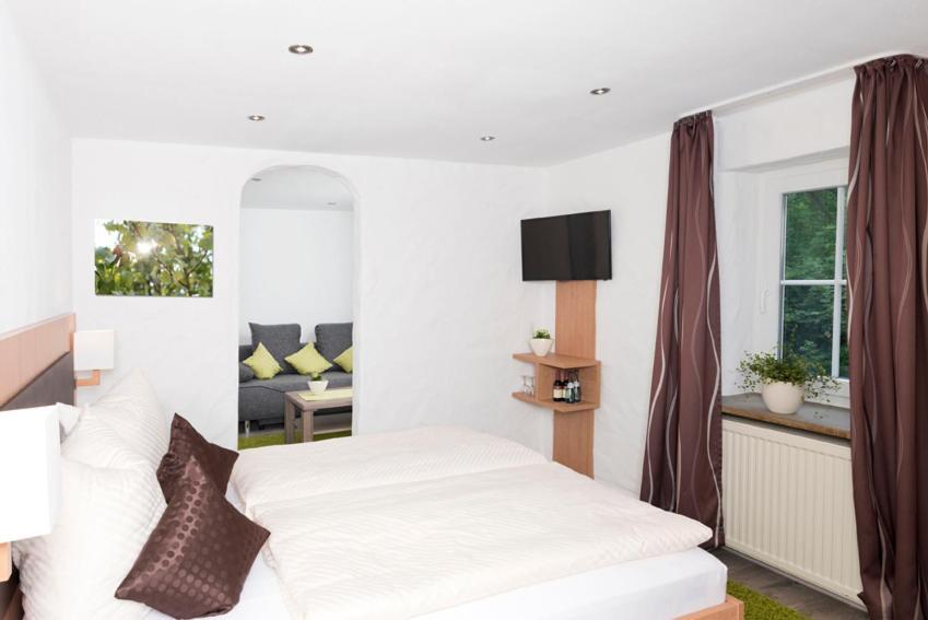 Hotel Garni Burg Waldenstein 루더스베르크 외부 사진